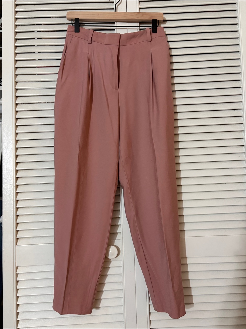 Zara Rose-Mauve Pleated Tapered Trousers